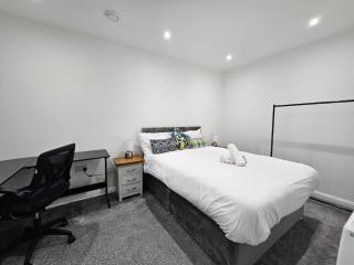 2 Bedroom Flat in Belfast - Belfast - 3