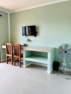 Rainbow Room No 13 Front of Haad Rin Queen Ferry - Amphoe Koksamui - 2