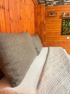 Yams ' apartments - 2