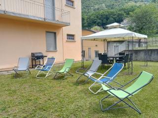 Casa dolce casa, a 2 passi dal lago e vicina a Varenna - Lierna - 0