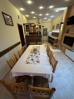 Advel Guest Hous - Madzhare - 5