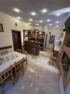 Advel Guest Hous - Madzhare - 6