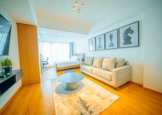 Serene Solace Stylish Studio with Pool and Gym - Nairobi - 0