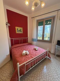 Regina margherita rooms stanza matrimoniale con bagno privato - La Maddalena - 5
