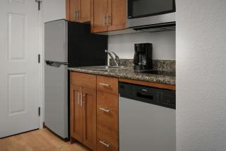 TownePlace Suites Suffolk Chesapeake - Suffolk - 2