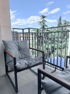 Costa Suite Beach, Pool and Parking - 9