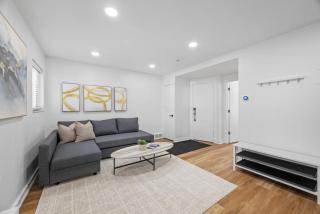 Pittsburgh Millvale Modern and Cozy 1 Bedroom Apartment with Parking - - 9