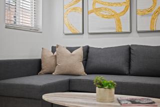 Pittsburgh Millvale Modern and Cozy 1 Bedroom Apartment with Parking - - 8