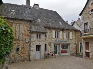 Appartement dans le centre historique - Montsalvy - 6