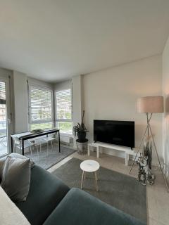 Free Parking - Near the Lake - Lugano apartment - 0