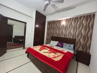 Neat and economical apartment in Islamabad - Islamabad - 1