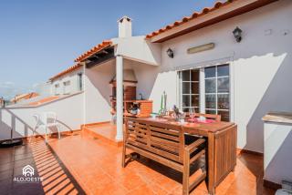 Casa do Terraço - Center of Santa Cruz with Sea View - Silveira - 9