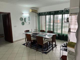 Résidence avec gardien en plein centre de Bonapriso proche aéroport - Douala - 7