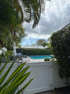 Charming two Bedroom in the Gables For Rent - 6