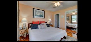 Blue River Bungalow - 2