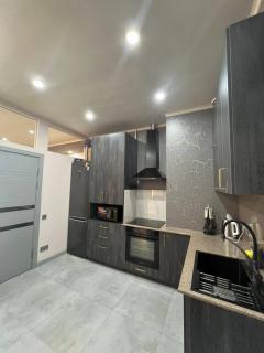 2 bedroom apt with home theater - 2