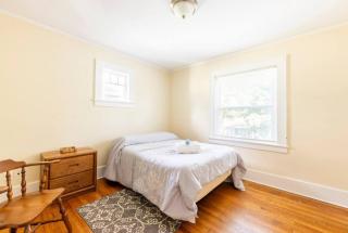 Whole House Tranquil WestsideTower Self Check In! - Rochester - 9