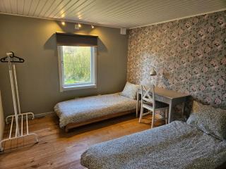 Sea Breeze Cottage - Färjestaden - 4