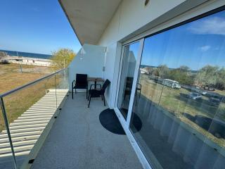 Sara White Tower - Mamaia - 1