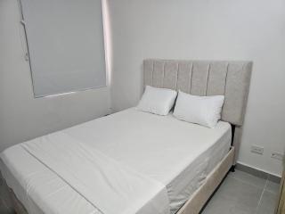 APARTAMENTO NIZA CON AIRE ACONDICIONADO Y PISCINA MUY CERCA DEL Cc MAYALES PLAZA - Valledupar - 5