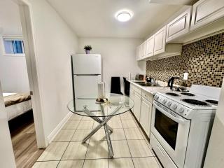 Comfortable place In An Amazing Location - Toronto - 1