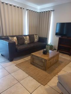 The Bergen Self Catering unit - George - 6
