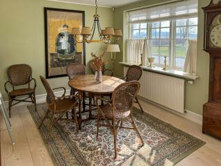 Manor House Overlooking Fields And Garden - Ringe - 7