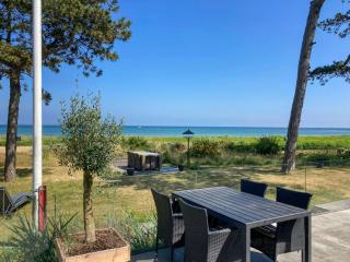 Beach Villa With Private Pier In Hou - Odder - 0