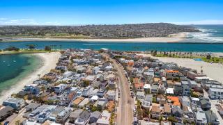 Inviting 3BR Near Mission Beach - San Diego - 7