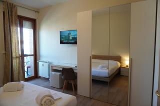 Hello Francesca Guesthouse - Firenze - 9