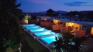 M&B Luxury Suites Charaki - Charaki - 8