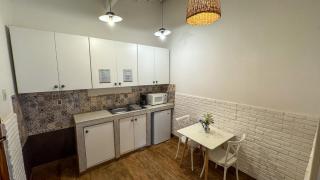 Depto privado con jardín y piscina en casa colonial - Centro de Asunción - 3