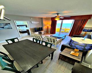 Vacation in Comfort and luxury - 3 BR Direct Oceanfront - Wyndham Ocean Walk Resort 2425 - Daytona Beach - 9