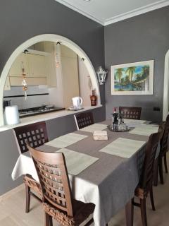 Grande Appartamento a 2 Passi dal Mare con Comfort - 4