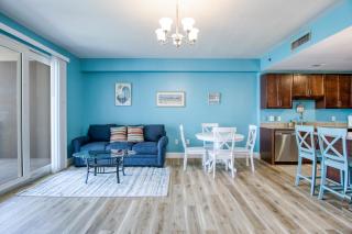Resort Condo - 5 Pools, Hot Tub, Gym, Wi-Fi - Panama City Beach - 2