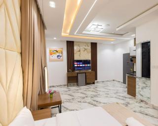 Stylish City Nest, Modern Studio - 4