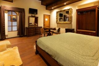 Hotel & Suites El Quijote - Cuenca - 8