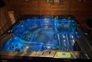 Gwada-Zen-Breizh 3 hébergements au choix 1 avec piscine privée, 1 avec jacuzzi privé, 1 simple sans piscine ni jacuzzi - 5