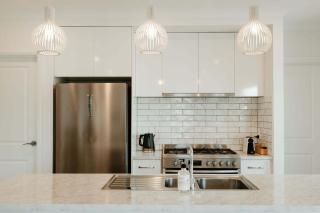 Beachfront 4 Bedroom Home in Nepean Bay - Nepean Bay - 7