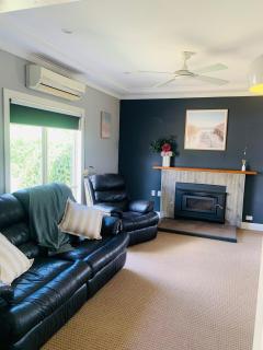 Rose Garden Retreat - Timboon - 7