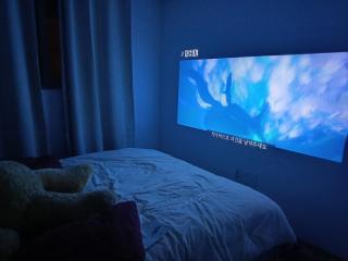 two minutes subway Cozy and Warm HousePoP Netflix game best inpra - 1