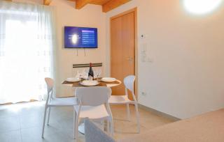 Nice Apartment In Peschiera Del Garda With Wifi - Peschiera del Garda - 4