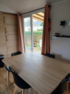 Bungalow confortable près de Condrieu avec piscine partagée - Condrieu - 1