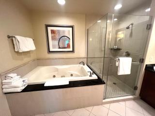 MGM Signature Tower 1 - No Resort Fee - Las Vegas - 1