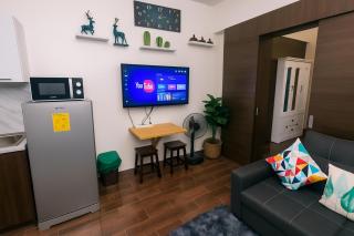 The Giggle Spot Cozy Makati Hideaway Pool & Gym 2270 - Manila - 3