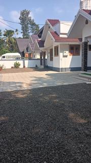 Mount Mist Villa - Munnar - 5