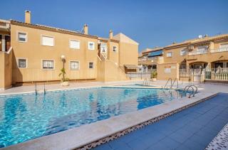 Charming Studio in Torrevieja, 75 sqm with Shared Pool - Torrevieja - 0