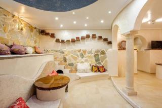 Charming Studio in Torrevieja, 75 sqm with Shared Pool - Torrevieja - 9