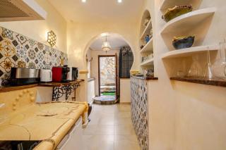 Charming Studio in Torrevieja, 75 sqm with Shared Pool - Torrevieja - 4