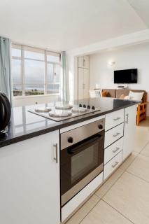 Tenbury Apartments - Durban - 7